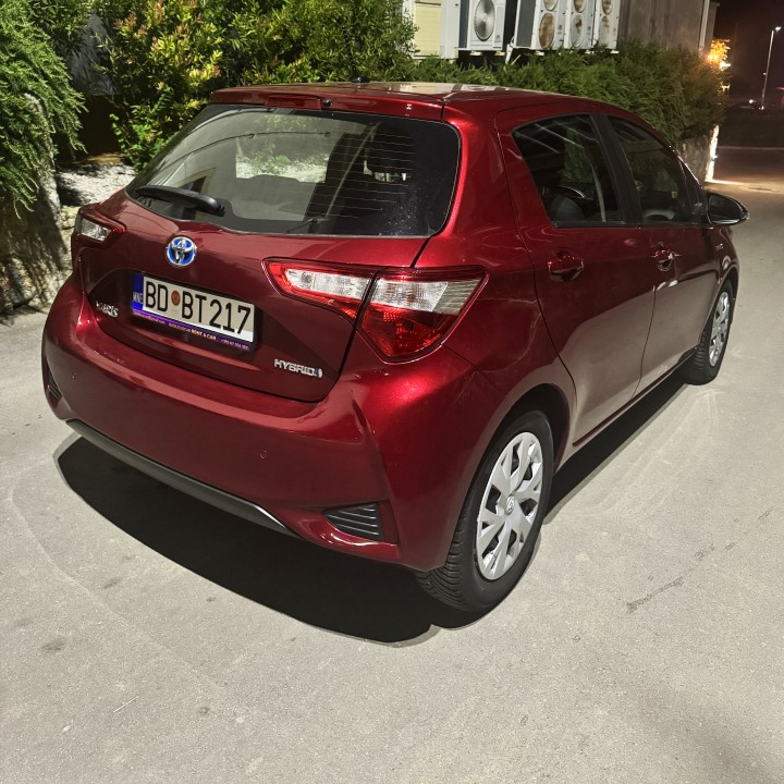 Toyota Yaris Hybrid/benzin